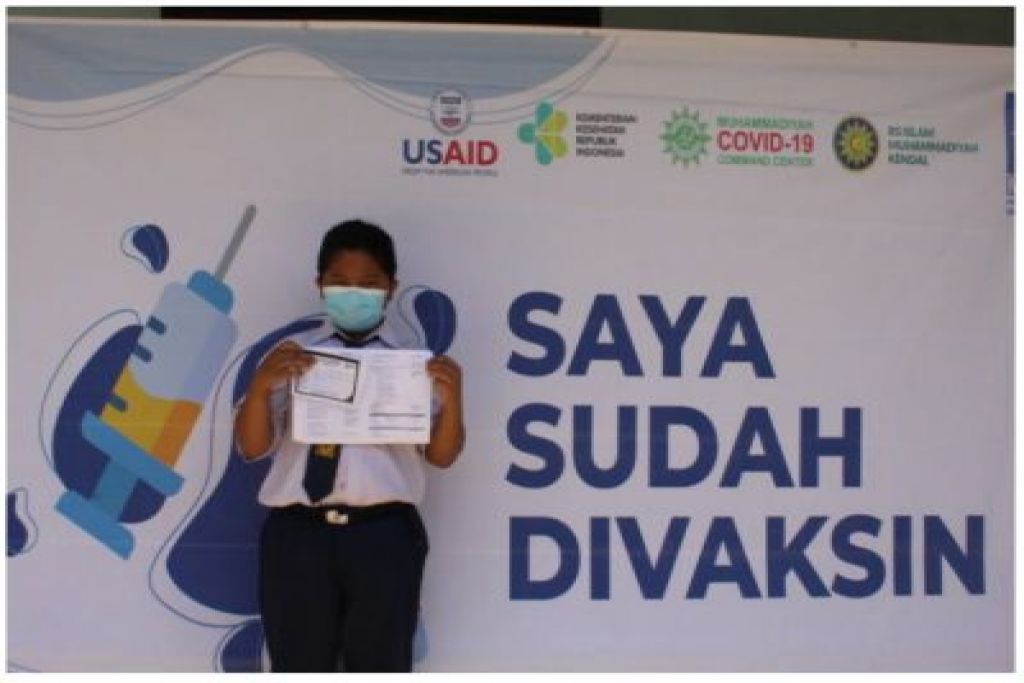 Percepat Vaksinasi Warga Sekolah, SMP Muhammadiyah 4 Sukorejo Gandeng RSI Kendal
